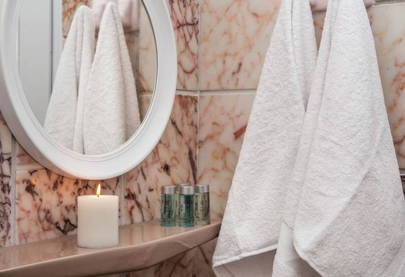 پانسیون Join Us Low Cost Rooms