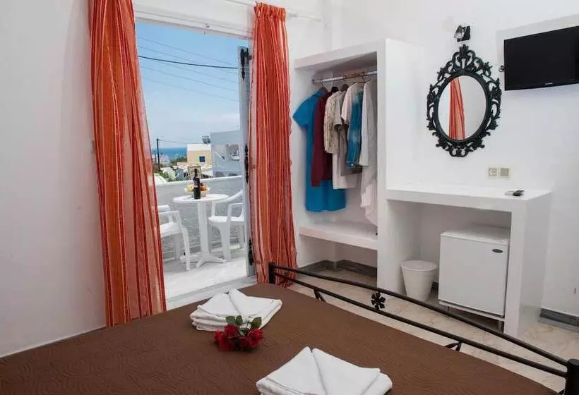 پانسیون Join Us Low Cost Rooms