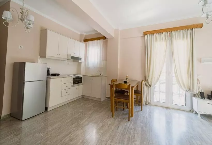 Stellatos House