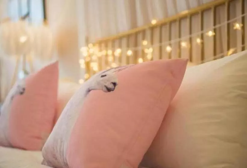 Hotelli Super 8 By Wyndham Shifang Urban Rail Transportation College