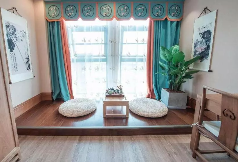 Hotelli Super 8 By Wyndham Shifang Urban Rail Transportation College