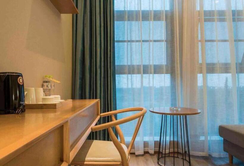 호텔 Super 8 By Wyndham Shifang Urban Rail Transportation College