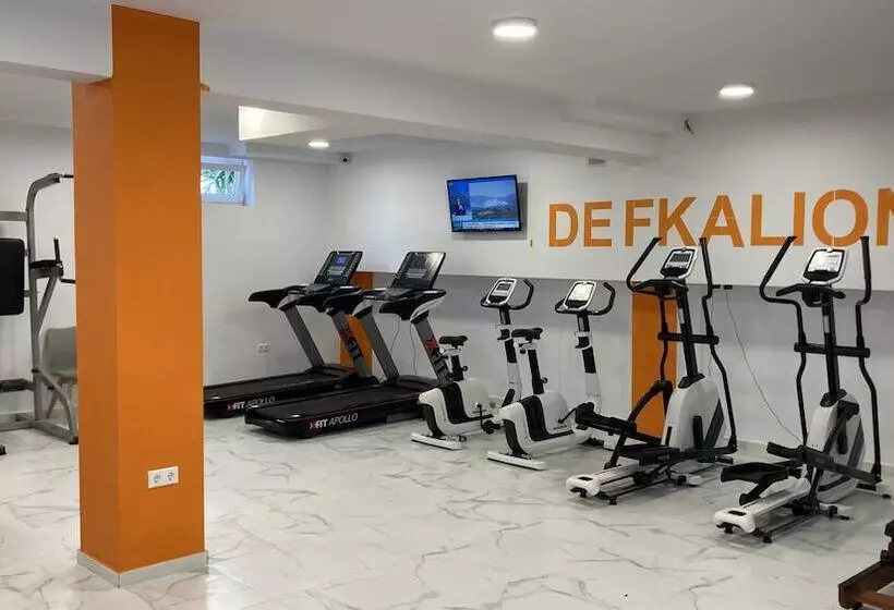 ホテル Defkalion