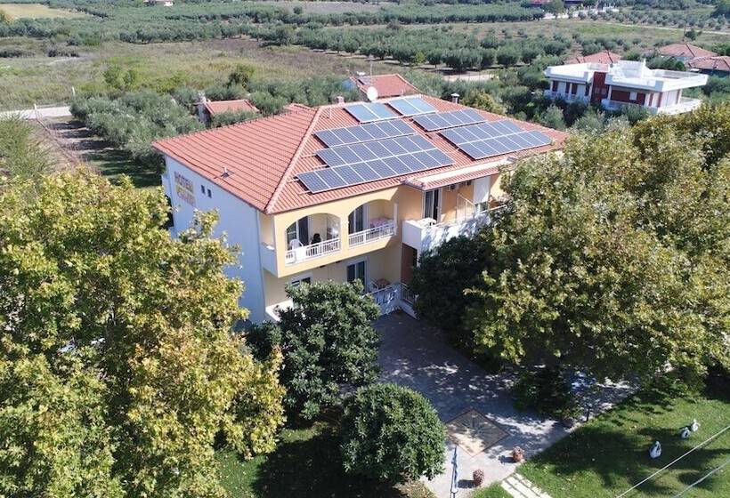 בית מלון כפרי Estelle