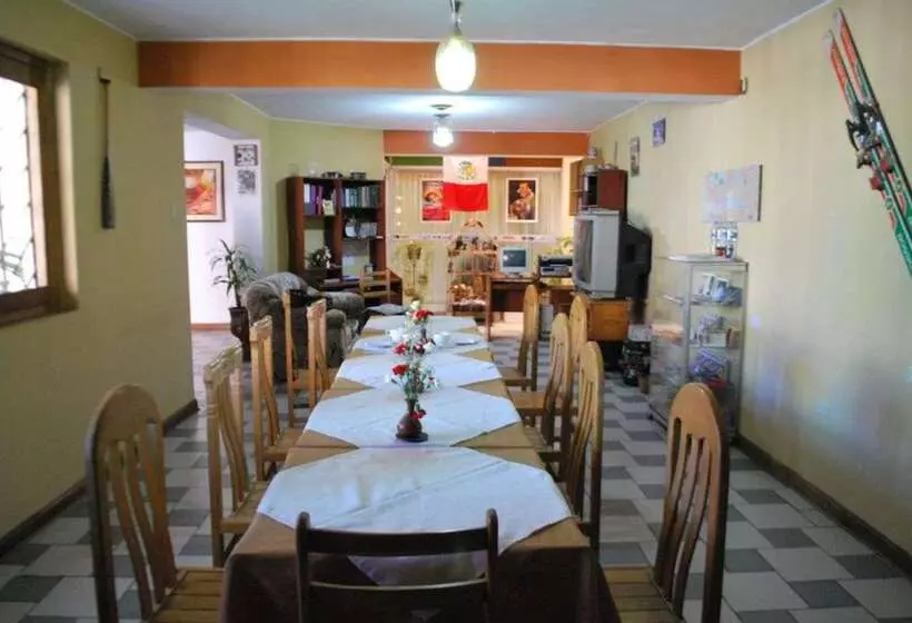 هتل La Casa De Maruja B&b