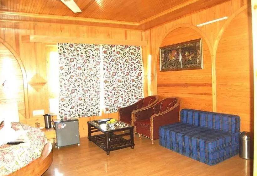 Hotel Paradise Inn