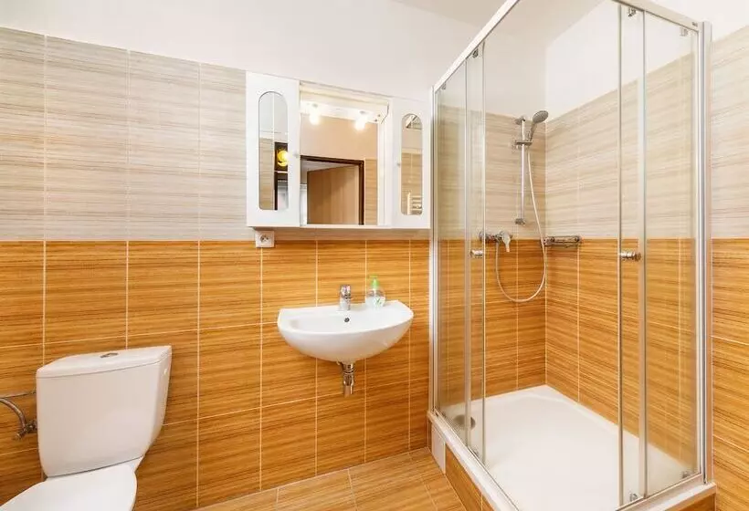 Hotelli Pension Blume