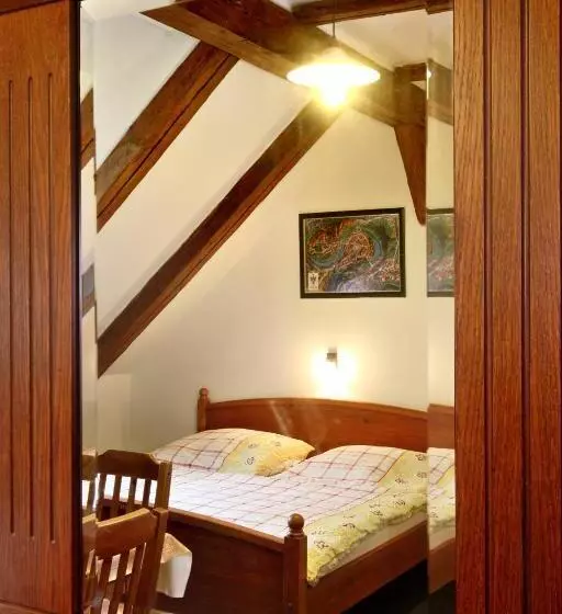 Hotelli Pension Blume