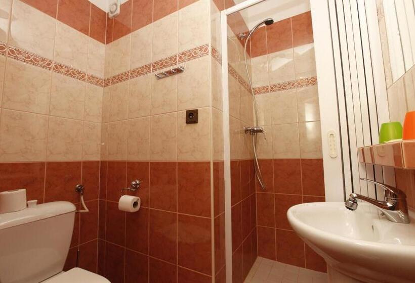 Szálloda Pension Fuka