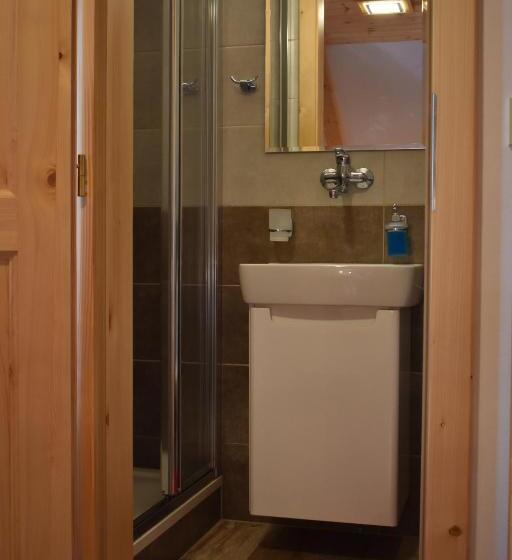 בית מלון כפרי Penzion U Jelena