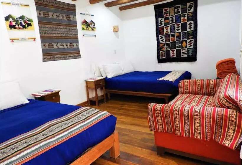 Hotelli Picaflor Tambo Guest House