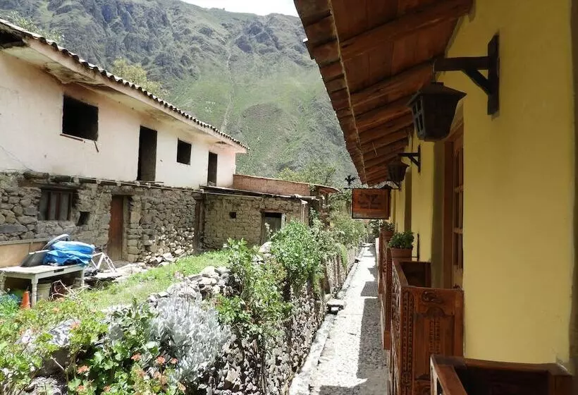 Hotelli Picaflor Tambo Guest House