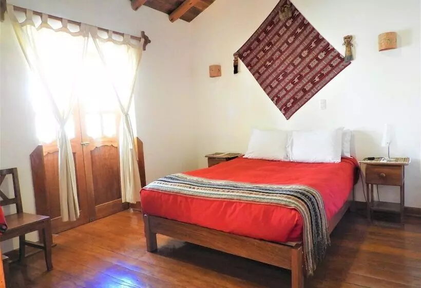 Hotelli Picaflor Tambo Guest House