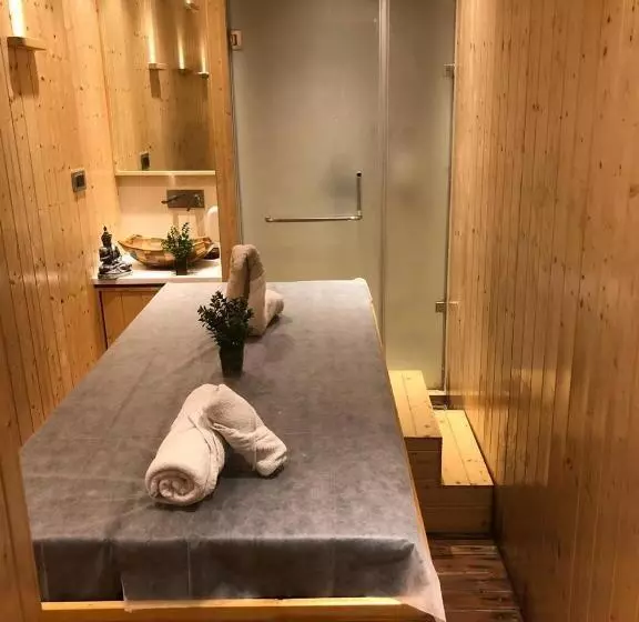 ホテル Regenta Central Amritsar