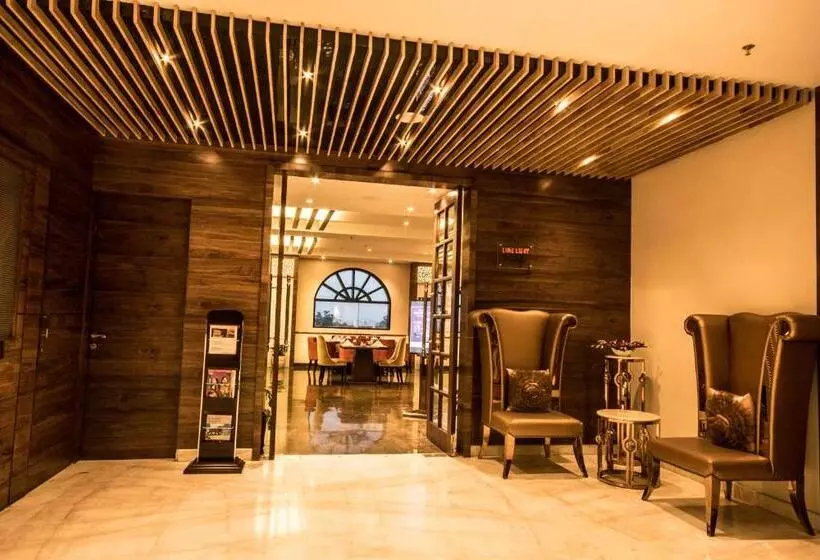 ホテル Regenta Central Amritsar