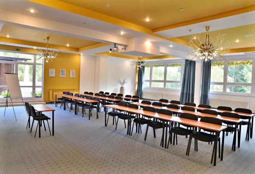 Отель Resort Lesní Lázně