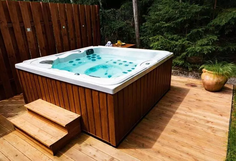 ホテル Resort Lesní Lázně