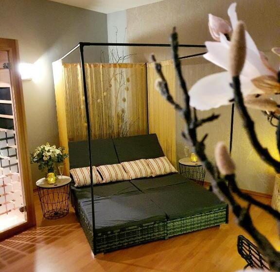 Отель Resort Lesní Lázně