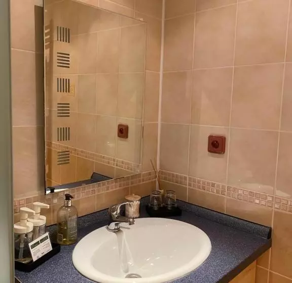 ホテル Resort Lesní Lázně