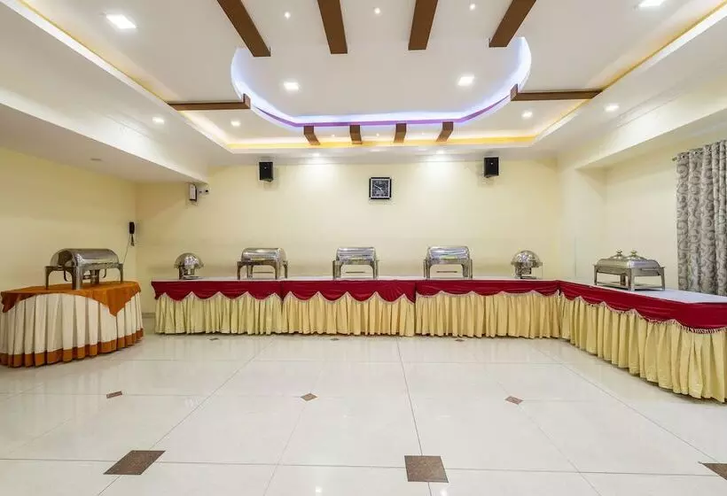 Hotelli Treebo Akshaya Lalbagh Inn