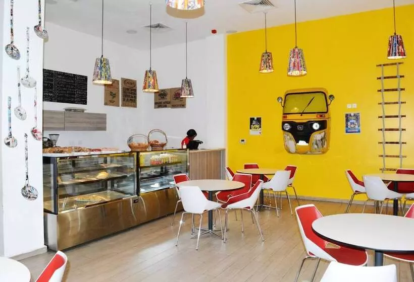 Aun Hotel Conference Centre And Spa