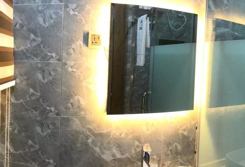 Aun Hotel Conference Centre And Spa