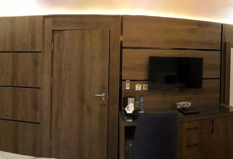 Aun Hotel Conference Centre And Spa