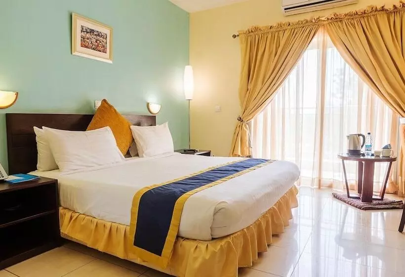 Aun Hotel Conference Centre And Spa