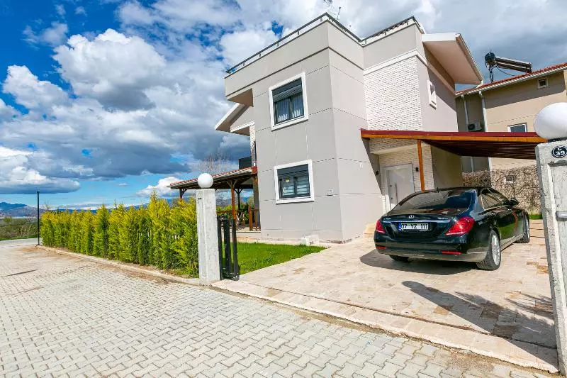 Hotelli Paradise Town Villa Belhamra