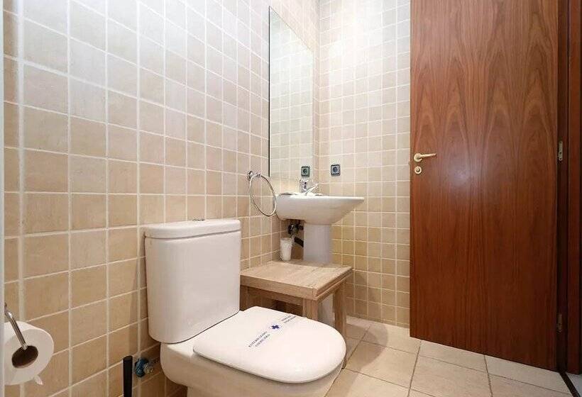 Apartamentos Araco 3000