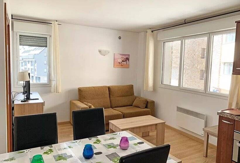 Apartamentos Araco 3000