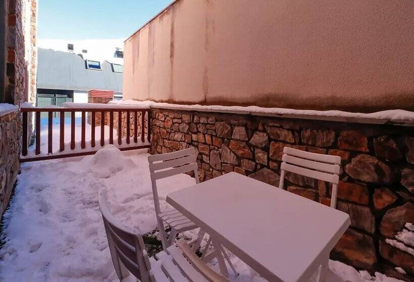 Apartamentos Araco 3000