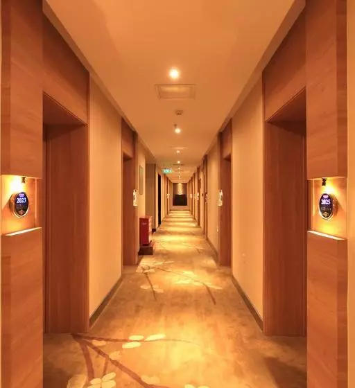 Capital Airport International Hotel