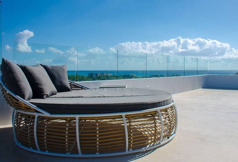 Hotel 52 Playa Del Carmen