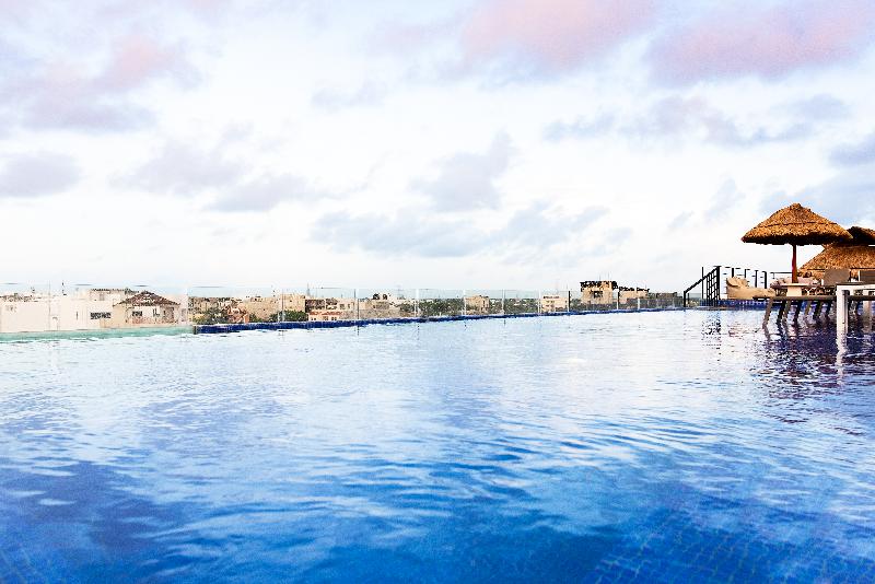 Hotel 52 Playa Del Carmen