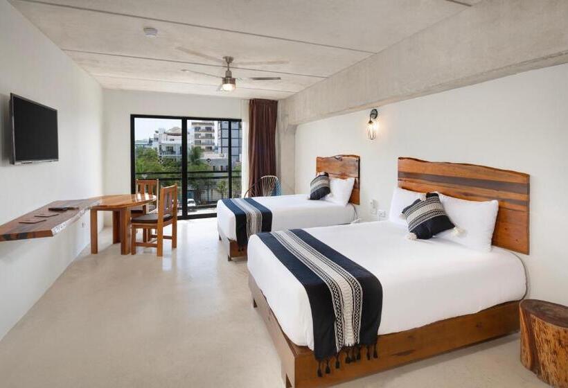 Hotel 52 Playa Del Carmen