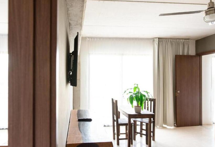 Hotel 52 Playa Del Carmen