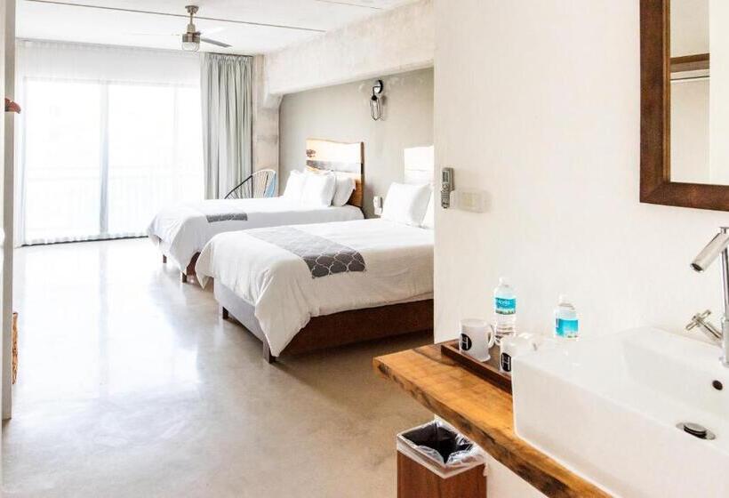 Hotel 52 Playa Del Carmen