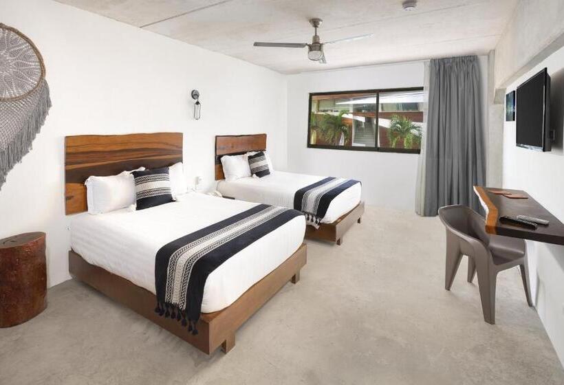 Hotel 52 Playa Del Carmen