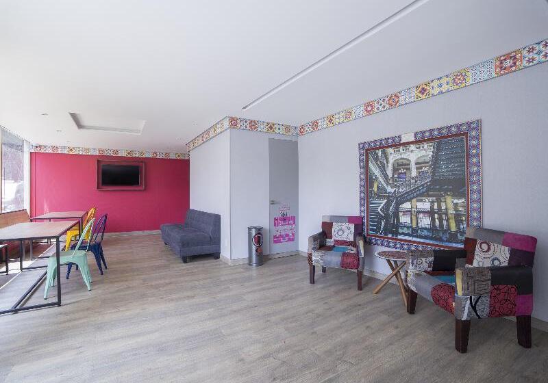 ホテル Ayenda Frida Costa Azul