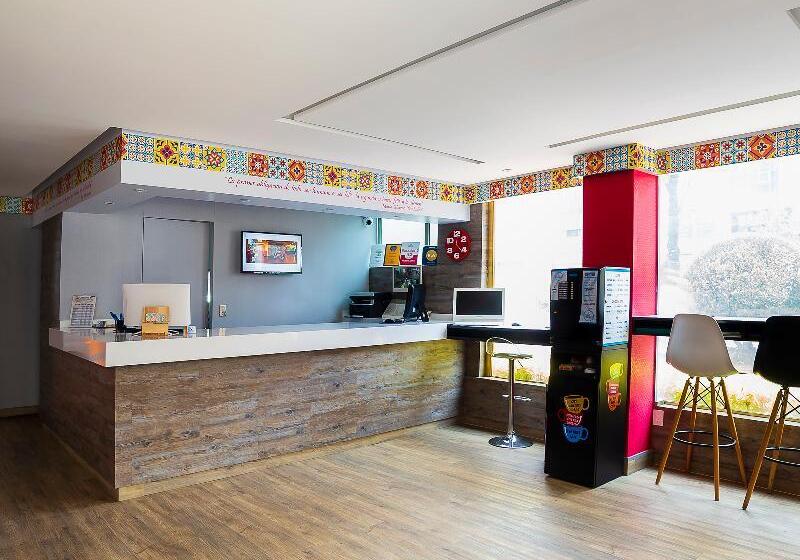 ホテル Ayenda Frida Costa Azul