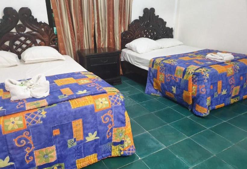 فندق Colonial San Carlos