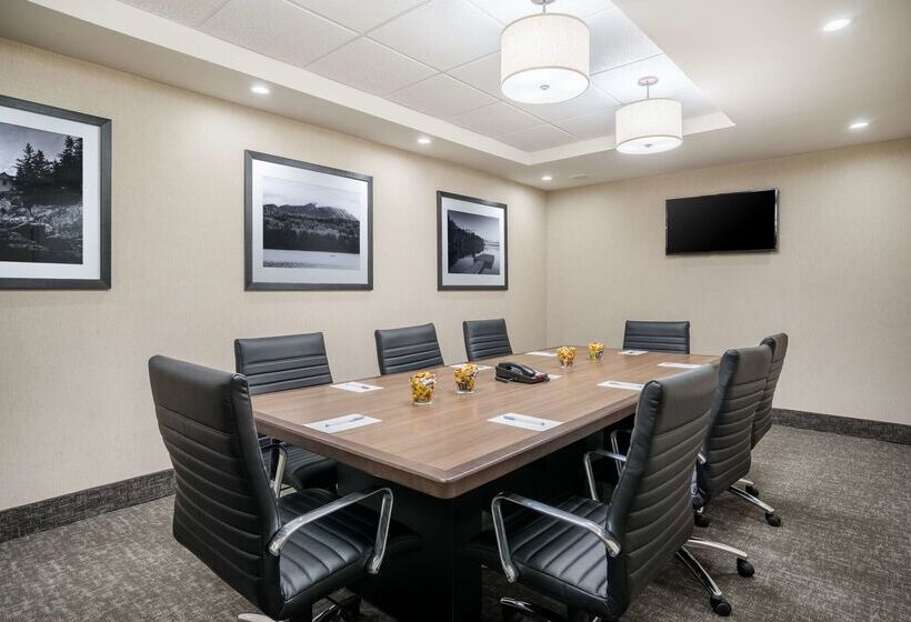 בית מלון כפרי Hampton Inn Oxford