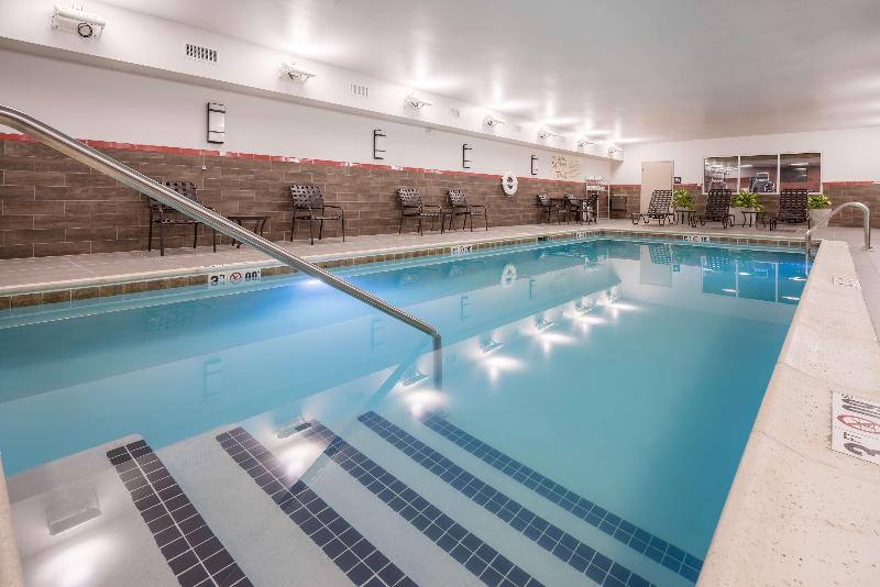 בית מלון כפרי Hampton Inn Oxford