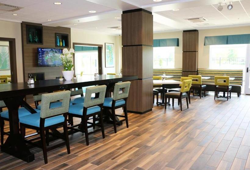 ホテル Holiday Inn Express & Suites   Hendersonville Se   Flat Rock, An Ihg