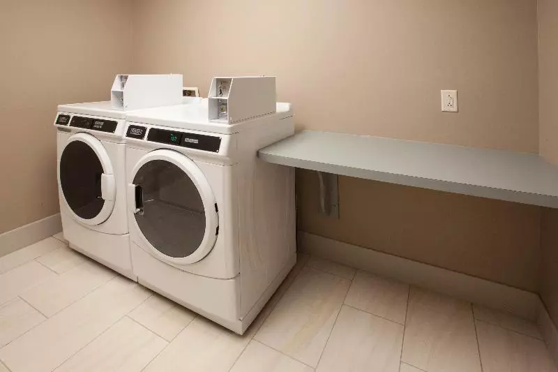ホテル Holiday Inn Express & Suites Indianapolis Ne   Noblesville By Ihg