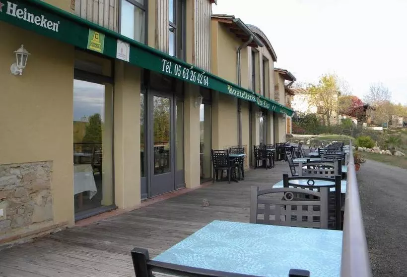 ホテル L Hostellerie Des Lacs