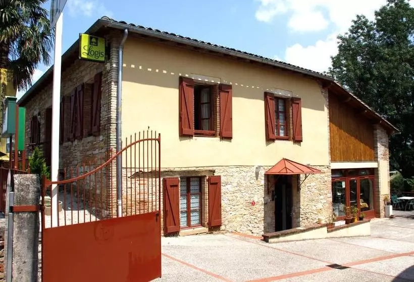 ホテル L Hostellerie Des Lacs