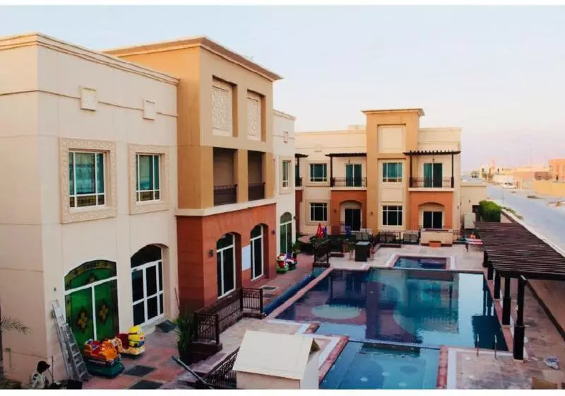 هتل Mughal Suites
