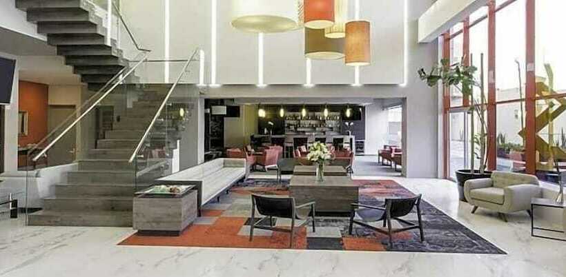 هتل Nh Collection Leon Expo